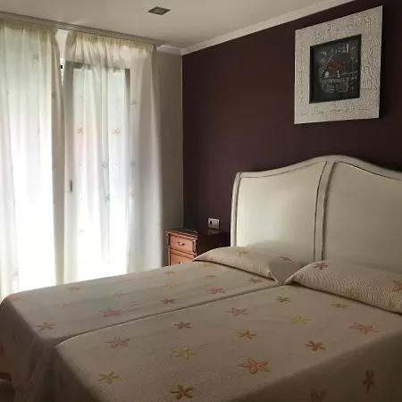 Ave Del Mar Hotel