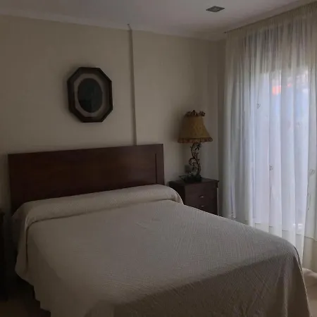 Ave Del Mar Hotel *
