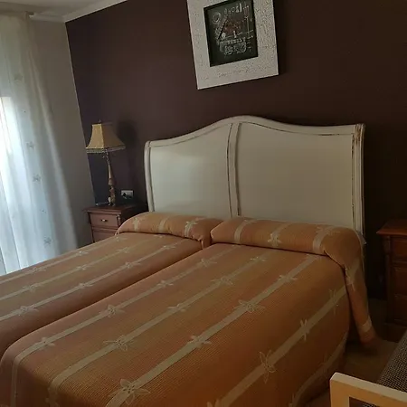 Hotel Ave Del Mar